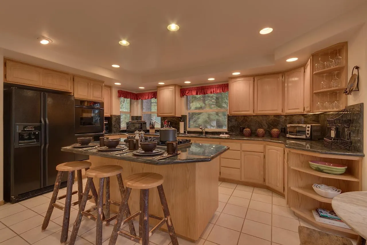Holiday home Black Bear Villa - Four Bedroom Home South Lake Tahoe