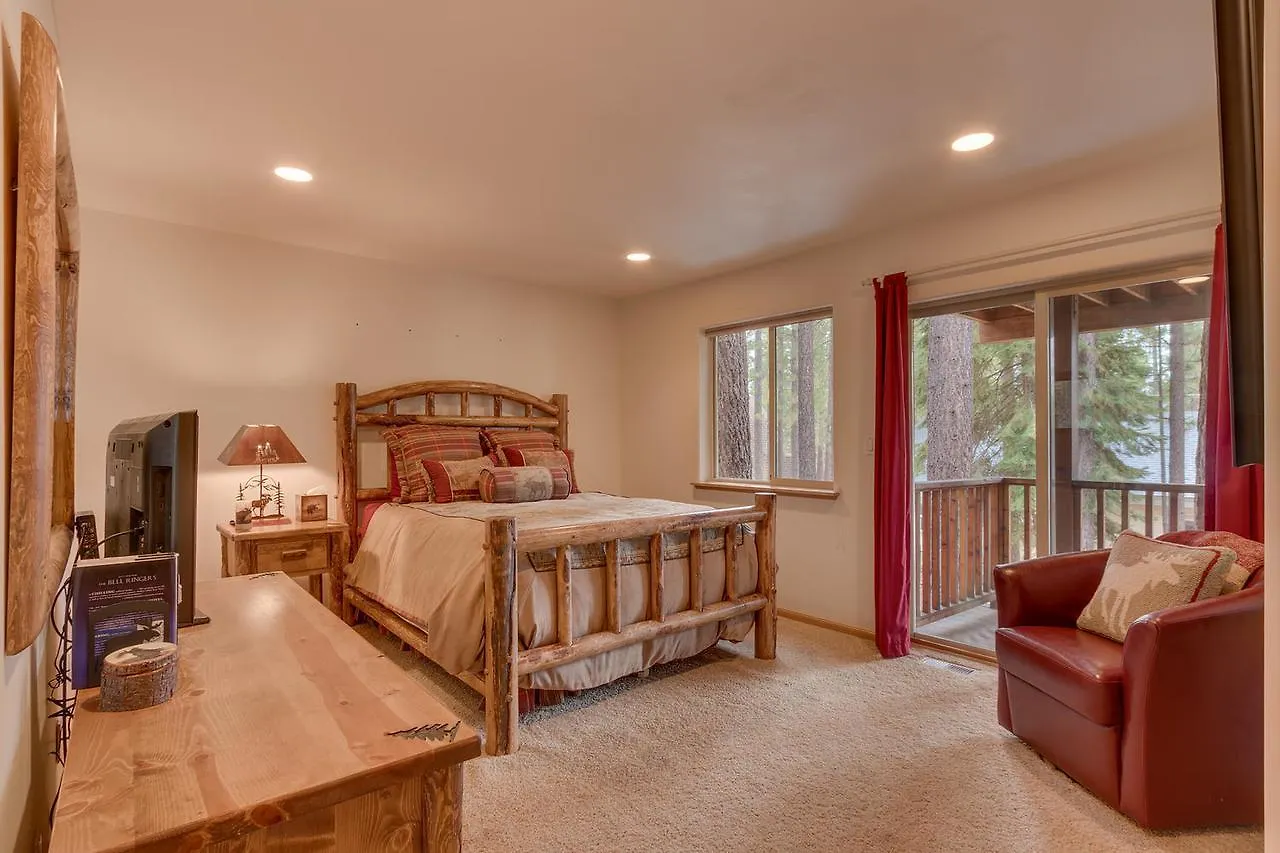 Black Bear Villa - Four Bedroom Home South Lake Tahoe