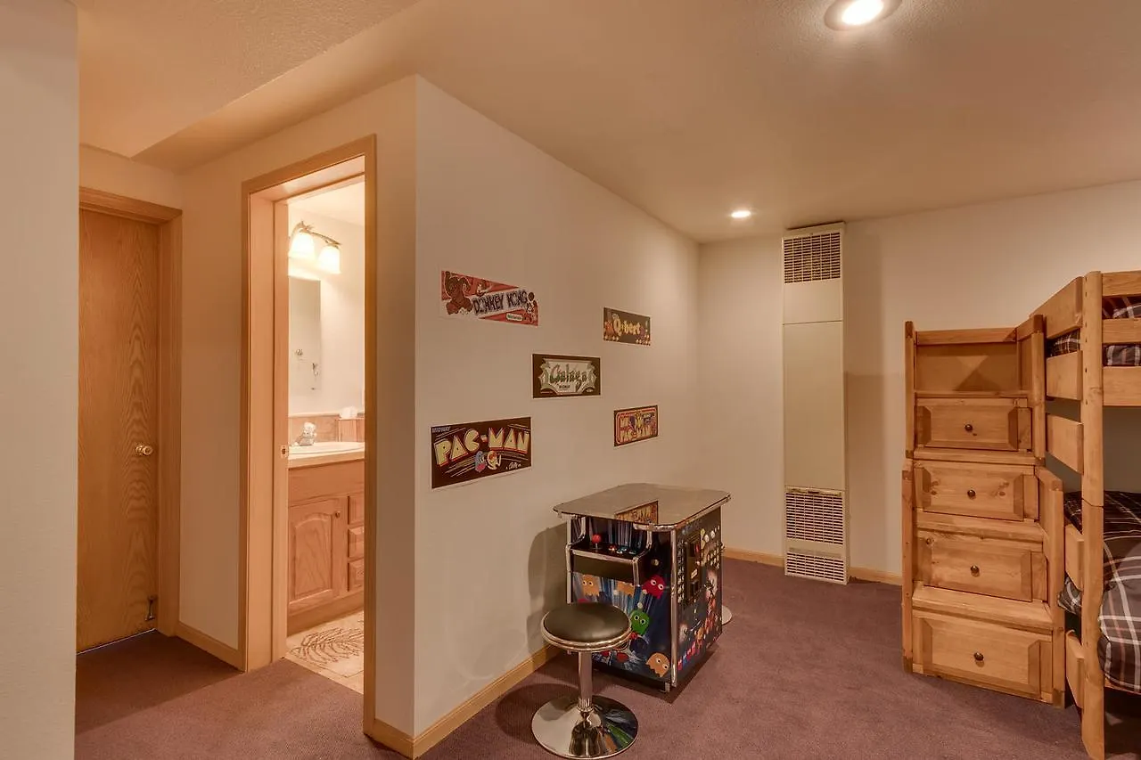 Black Bear Villa - Four Bedroom Home South Lake Tahoe United States