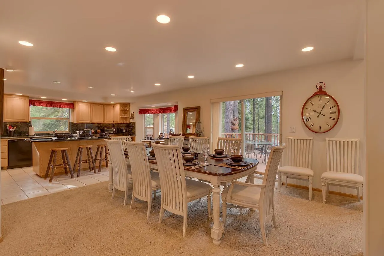 Black Bear Villa - Four Bedroom Home South Lake Tahoe 0*,  United States